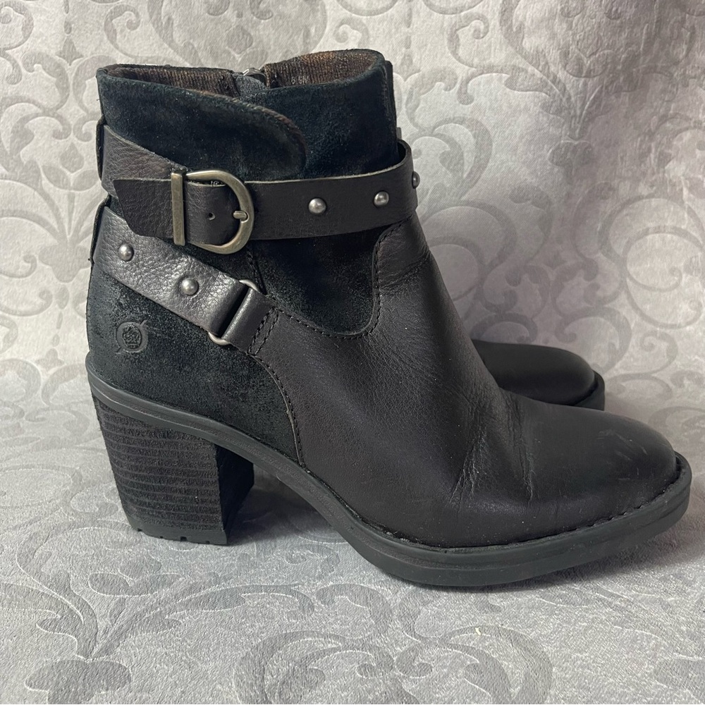 Born Derica Moto Boots - Black Studded Leather & Suede 
with Buckle Strap Sz 6.5
